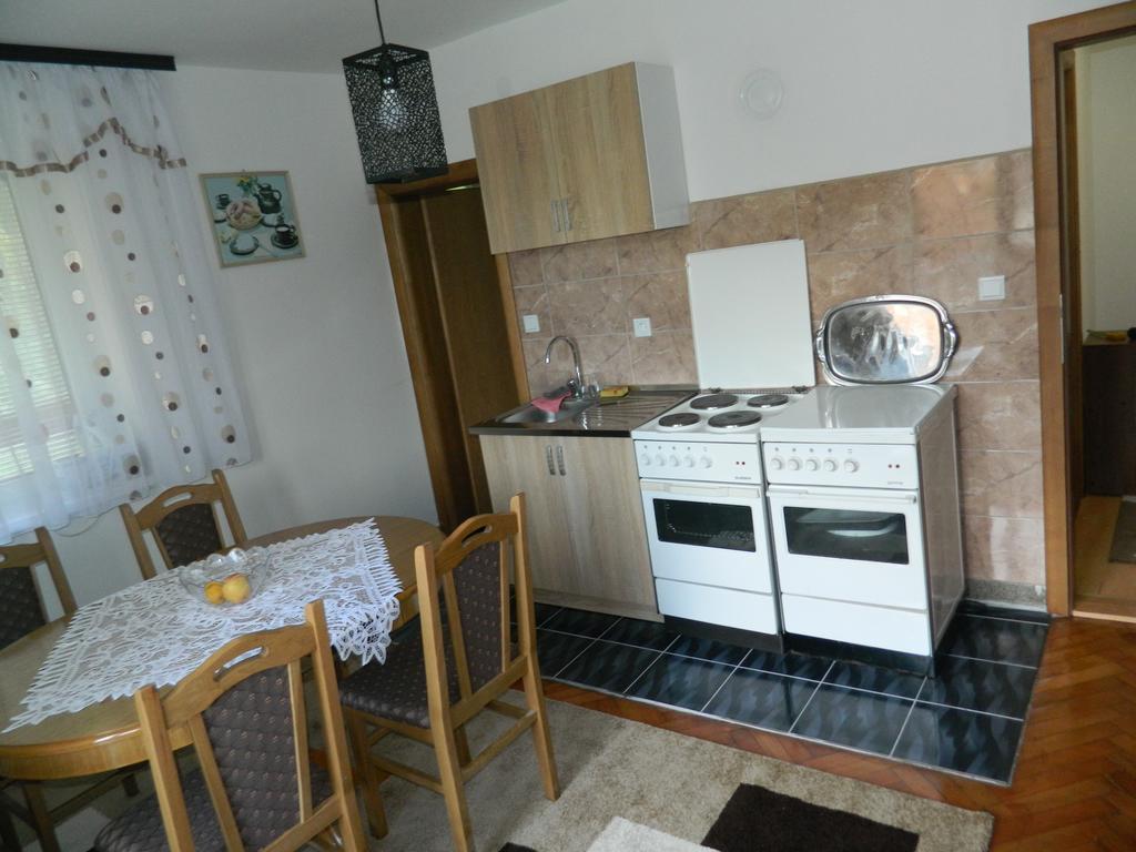 Apartman Sutjeska Tjentiste Exterior photo